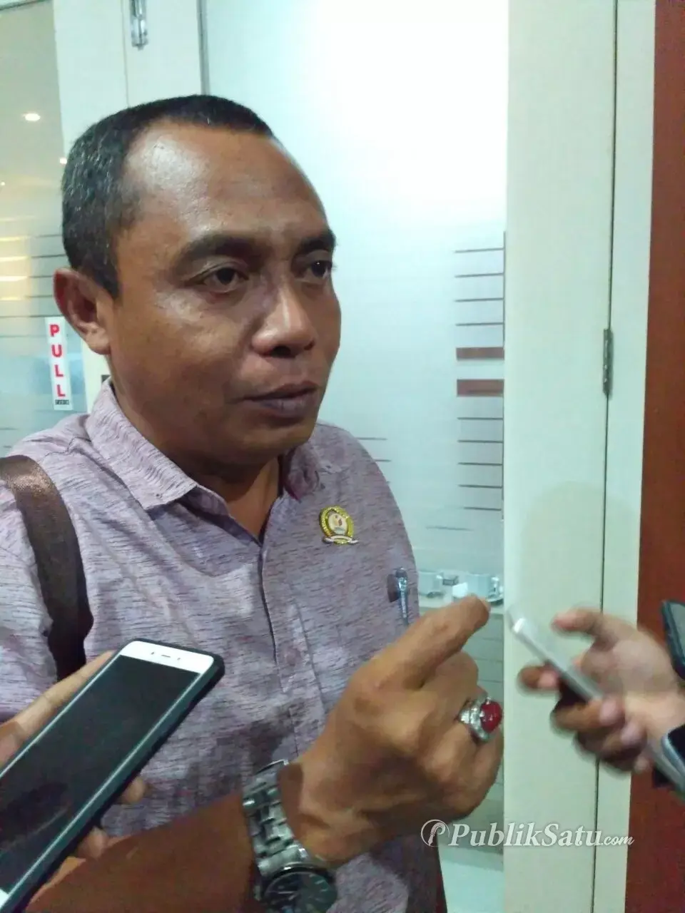 Bawaslu Baubau Tolak 47 Pemilih Non KTP Masuk DPTHP-II