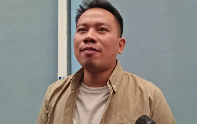 Pedis! Begini Sindiran Farhat Abbas Kepada Vicky Prasetyo Soal Gerebek Istri