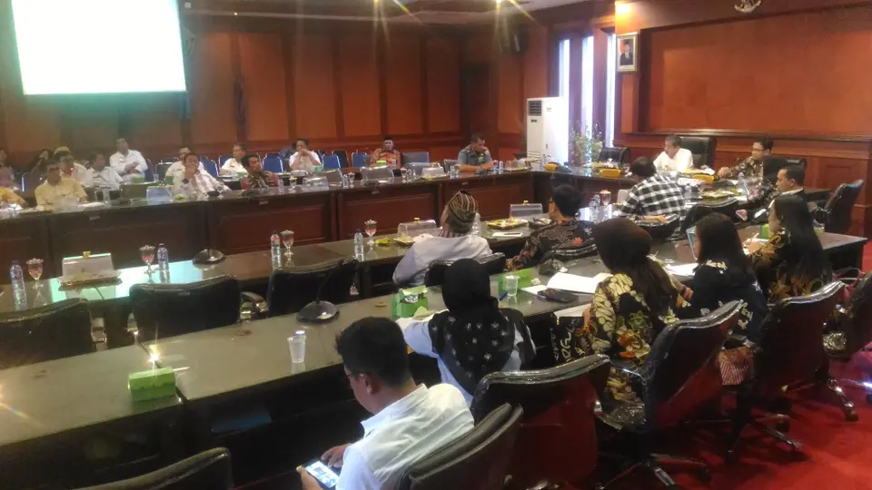 Pansus DPR RI Singgung Kepton Saat Rapat di Sultra