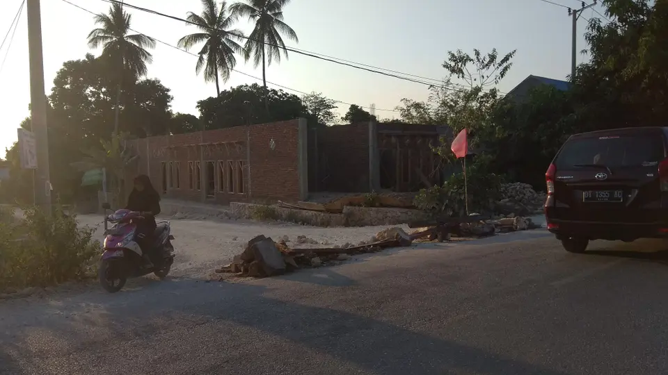 Warga Bandar Batauga Blokir Jalan