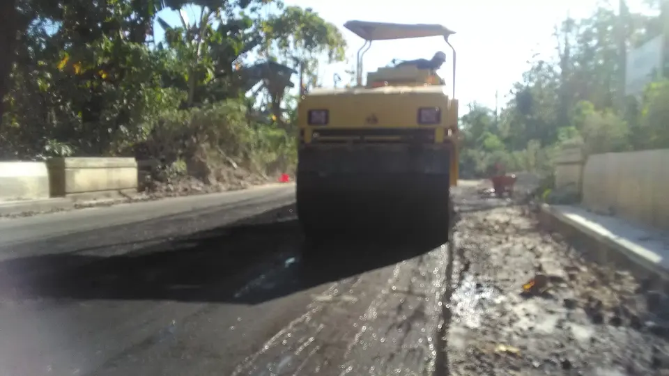 Jalan Kadatua "Hitam", Terima Kasih untuk Pemkab