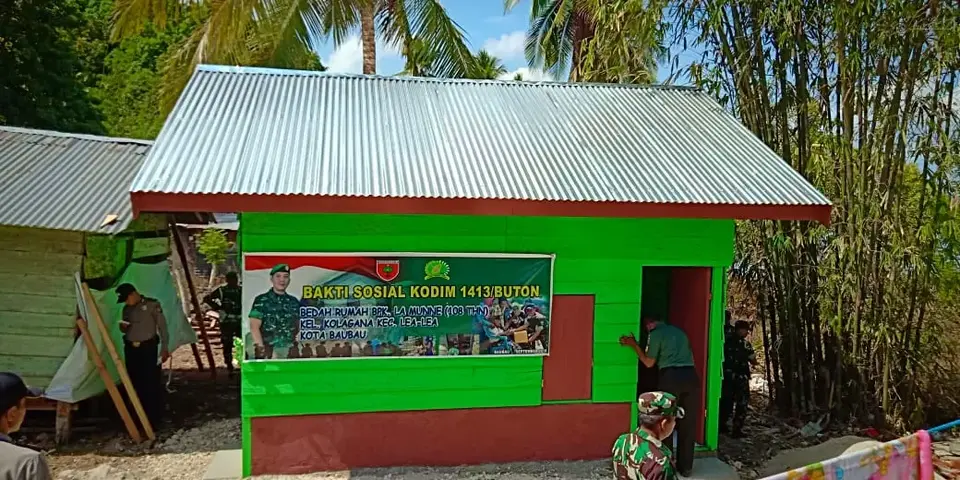 Dandim 1413/Buton Sukses Bedah Rumah Kakek yang Viral di Medsos