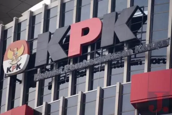 KPK OTT Bupati Cirebon Terkait Jual Beli Jabatan