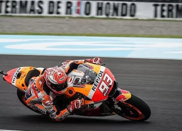 Marquez Patahkan Rekor Juara Dunia The Doctor Rossi