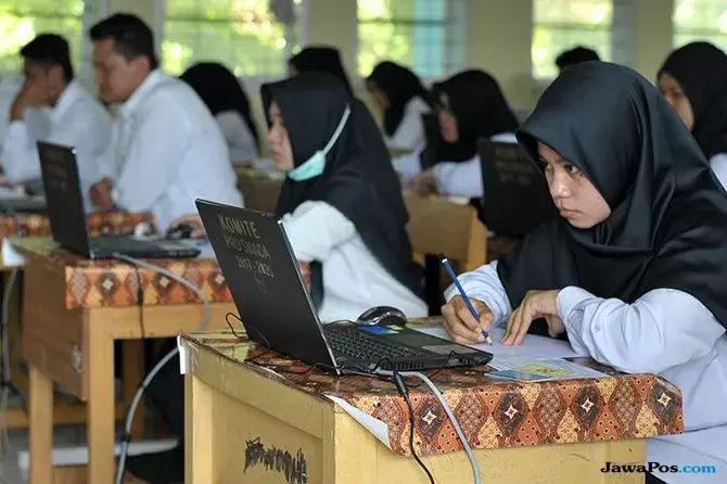 Wajar Ada Yang Bilang Presiden pun Bisa Tidak Lulus