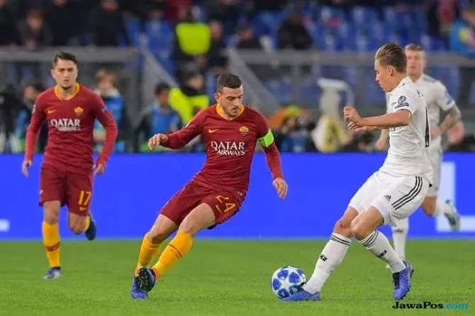 Ditaklukan Real Madrid, AS Roma Tetap Melaju ke Babak 16 Besar
