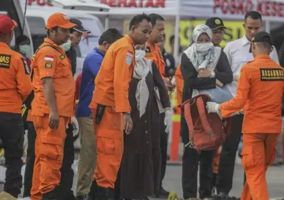 Operasi Evakuasi Lion Air JT 610 Dilanjutkan