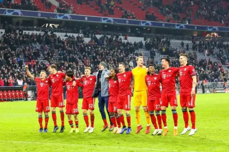 Hasil dan Klasemen Grup E Liga Champions, Ajax-Muenchen ke 16 Besar