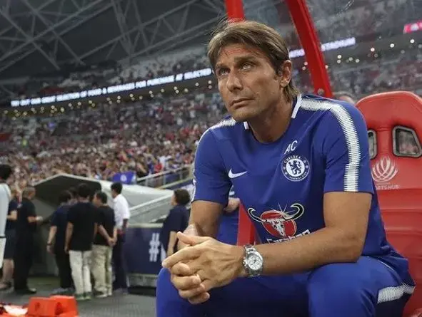 Antonio Conte Ingin Melatih Musim Baru