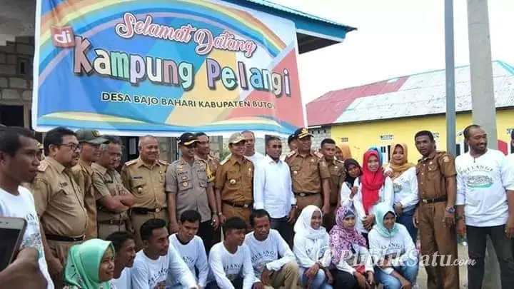 Bajo Bahari Disulap jadi Kampung Pelangi