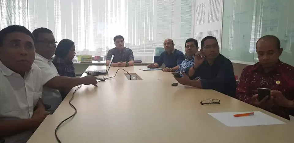 DPRD Busel Terus Perjuangkan Listrik Batuatas