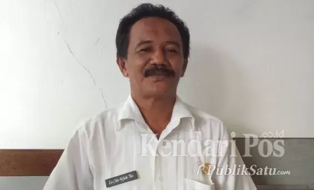 Kapal Kontainer Mulai Sandar di Muna