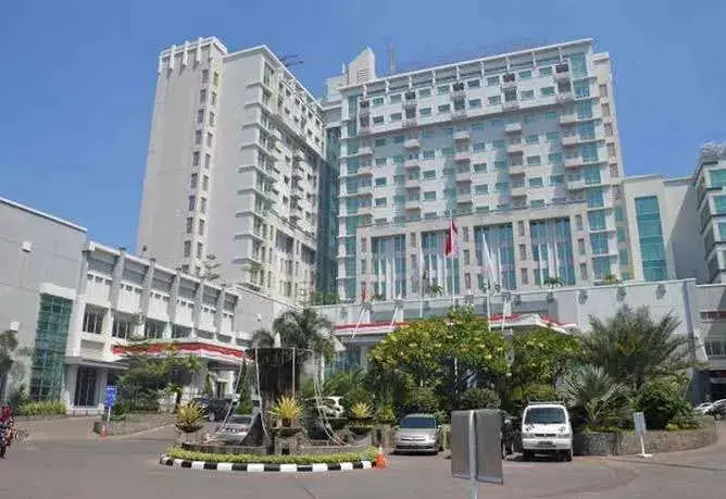 Nasib Hotel Claro dan PT Telkom di Ujung Tanduk