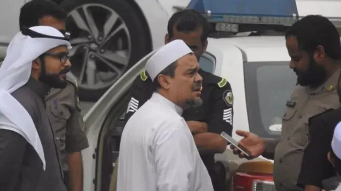 Rizieq Shihab: Perwakilan KJRI Datang Terlambat, Nanti Setelah Pemeriksaan Selesai