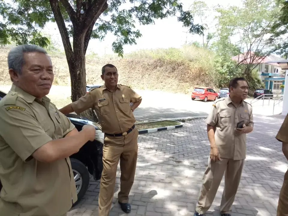 Belum Terima Tunjangan, Pejabat Fungsional Bingung dan Datangi Sekda Muna