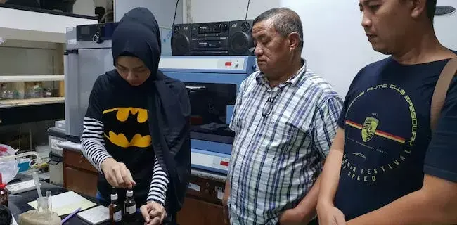 Beli Sabu Rp 1,5 Juta, Ketua DPRD Busel Konsumsi Narkoba Sudah 1 Tahun