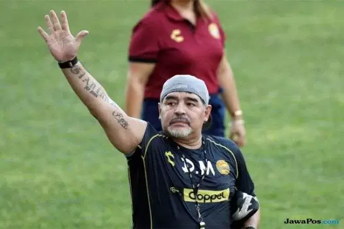 Kerusuhan Suporter Pecah, Maradona Salahkan Presiden Argentina
