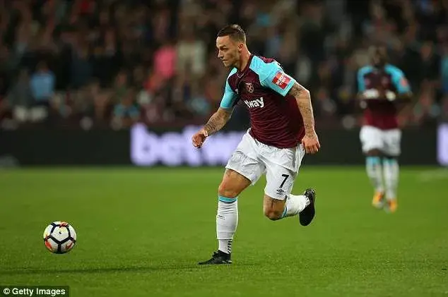 Mourinho Incar Arnautovic