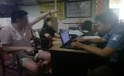Tak Pulang 10 Hari, Istri Pergoki Suami Sedang Asyik Dengan Turis Tiongkok