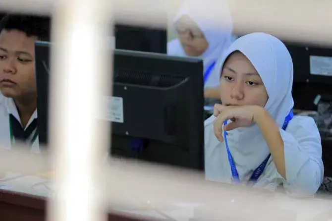 Libur Sekolah di Sultra Diperpanjang Hingga 29 Mei, Siswa Belajar Online Satu Pintu