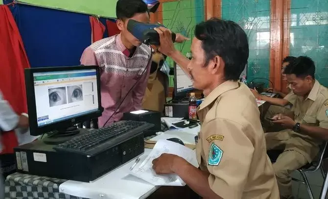 Pelantikan Kadis Capil Inprosedural, Pelayanan Lumpuh