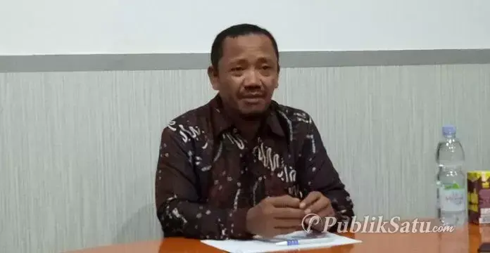Rektor USN Kolaka Lantik 18 Pejabat Baru