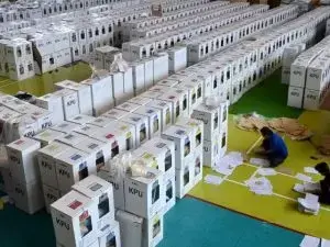 KPU Tetapkan Anggota DPR 2019-2024, Dua Caleg Terpilih PDIP Diganti