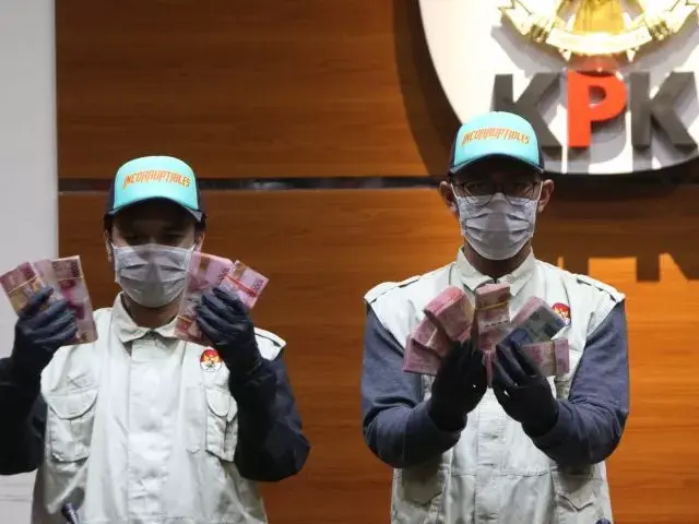 KPK Periksa Sekda Jabar Nonaktif Iwa Karniwa Terkait Kasus Meikarta