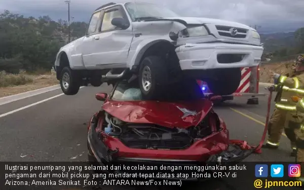 Dua Anak Tewas Setelah Ditabrak Mobil Polisi yang Disopiri Penjahat
