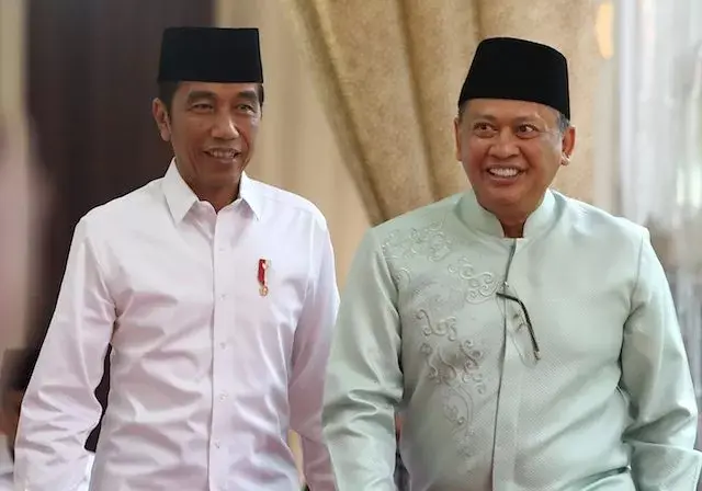 Emoh Keluarkan Perppu KPK, Jokowi Disebut Balas Budi ke Partai Koalisi