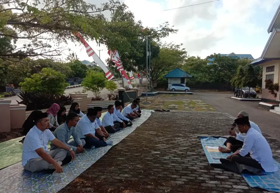 Dinas PUPR Butur Terapkan Disiplin Berbasis Religi