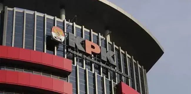 Batalkan UU KPK, Pakai Perppu Atau Judical Review?