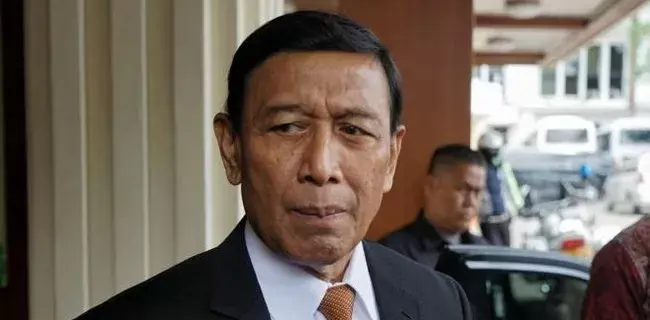 Demi Keselamatan, Mahasiswa Minta Jokowi Istirahatkan Wiranto