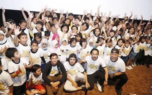 Rayakan Hari Jadi ke-46, Warkop DKI Hadir dalam Bentuk Kartun