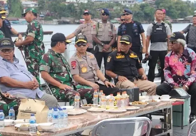 Berkantor di Papua, Kapolri dan Panglima TNI Merasa Pulang Kampung