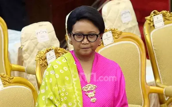 Menlu Retno Berbagi Kisah di Acara Bertajuk Cerita Baik HAM