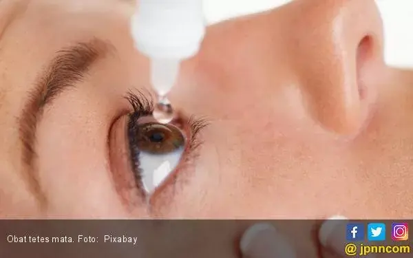 Atasi Mata Kering dengan Delapan Obat Alami Ini