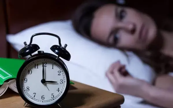 Lima Jenis Makanan ini Bisa Merusak Tidur Anda