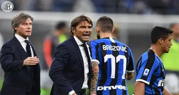 Inter Milan Masih Sempurna, Juventus Tertahan di Kandang Fiorentina