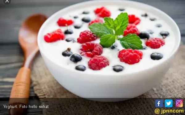 Makan Yoghurt Ampuh Cegah Gigi Berlubang?