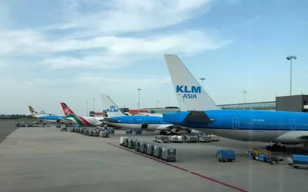 Staf KLM Mogok Massal, Bandara Schiphol Lumpuh