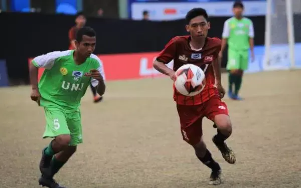 UKI Juara LIMA Football GJC Season 7