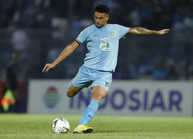 Persela Merindukan Ketajaman Alex yang Hilang Selama Putaran Kedua
