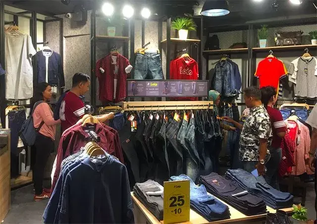 Gaet Milenial, Ritel Fashion Masih Perlu Gerai Offline