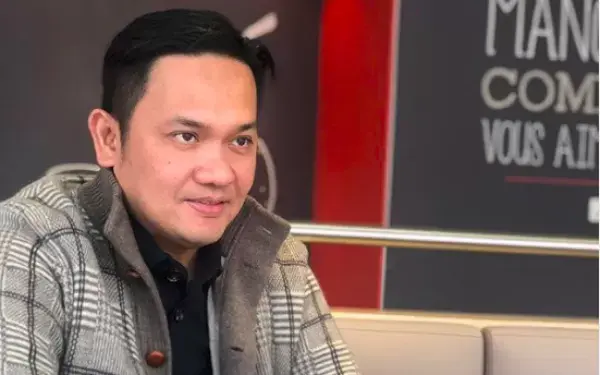 Hotman Paris Show Dihentikan KPI, Begini Kata Farhat Abbas