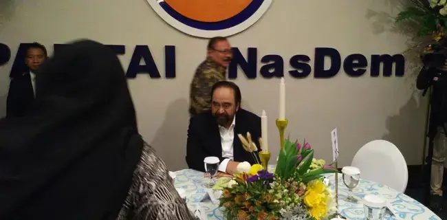 Apa Masalah Dengan Megawati? Ini Jawaban Singkat Surya Paloh