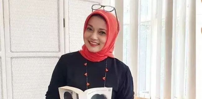 Marissa Haque Berkicau Soal Penikaman Wiranto, Warganet Ingatkan Karma