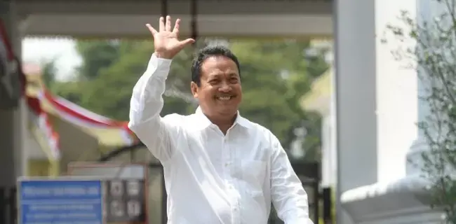 Meski Sulit, Wamenhan Perlu Diganti Karena Bukan Ahlinya