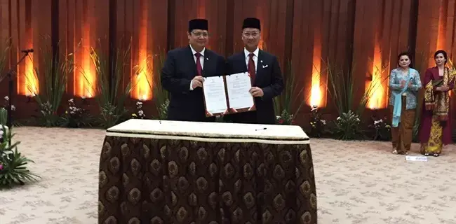 Airlangga Serahkan Kursi Menteri Perindustrian Ke Agus Gumiwang