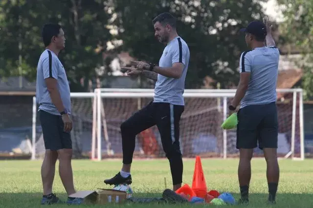 Simon McMenemy: Bukan Mental, Yang Jadi Masalah Itu Fisik